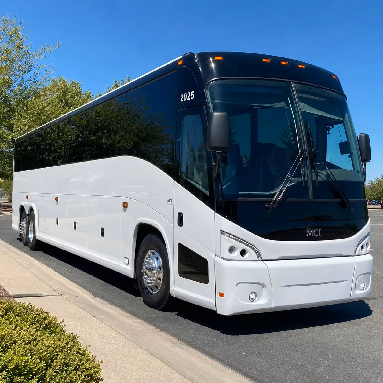coachbusdurham com makes it easy to coordinate youth group transportation in durham
