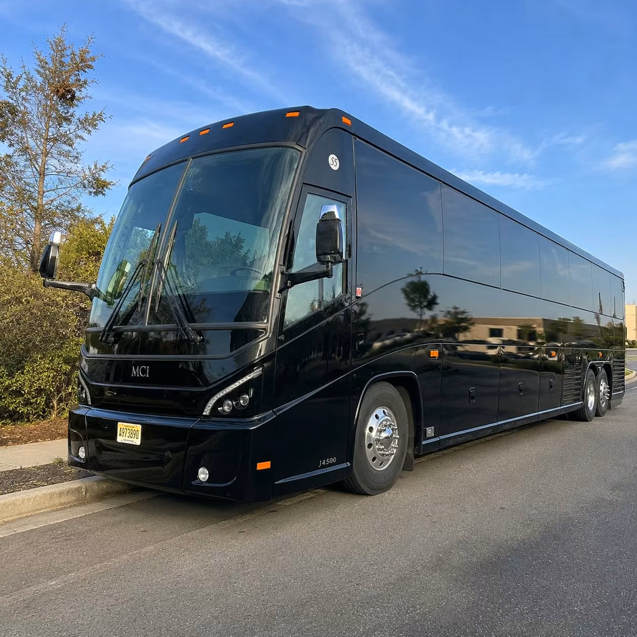 durham charter bus hero 3